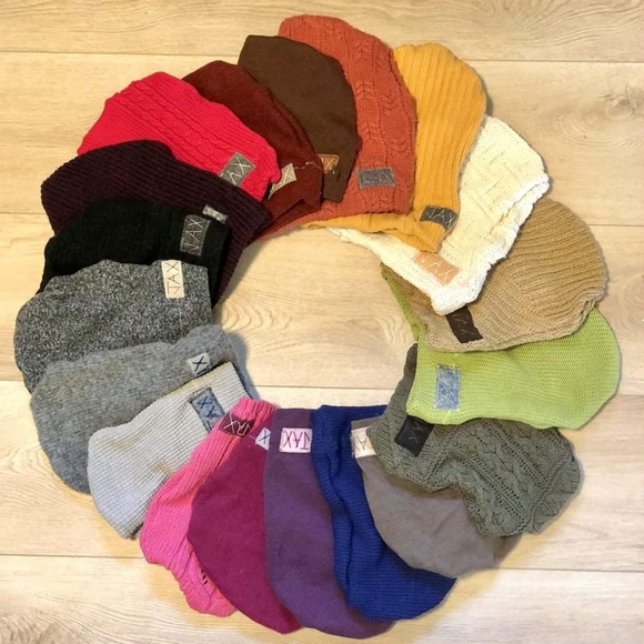 Tan JAXupcycled Slouchie beanie made with ♻️ sweaters. With pinch in the back. - Picture 2 of 3